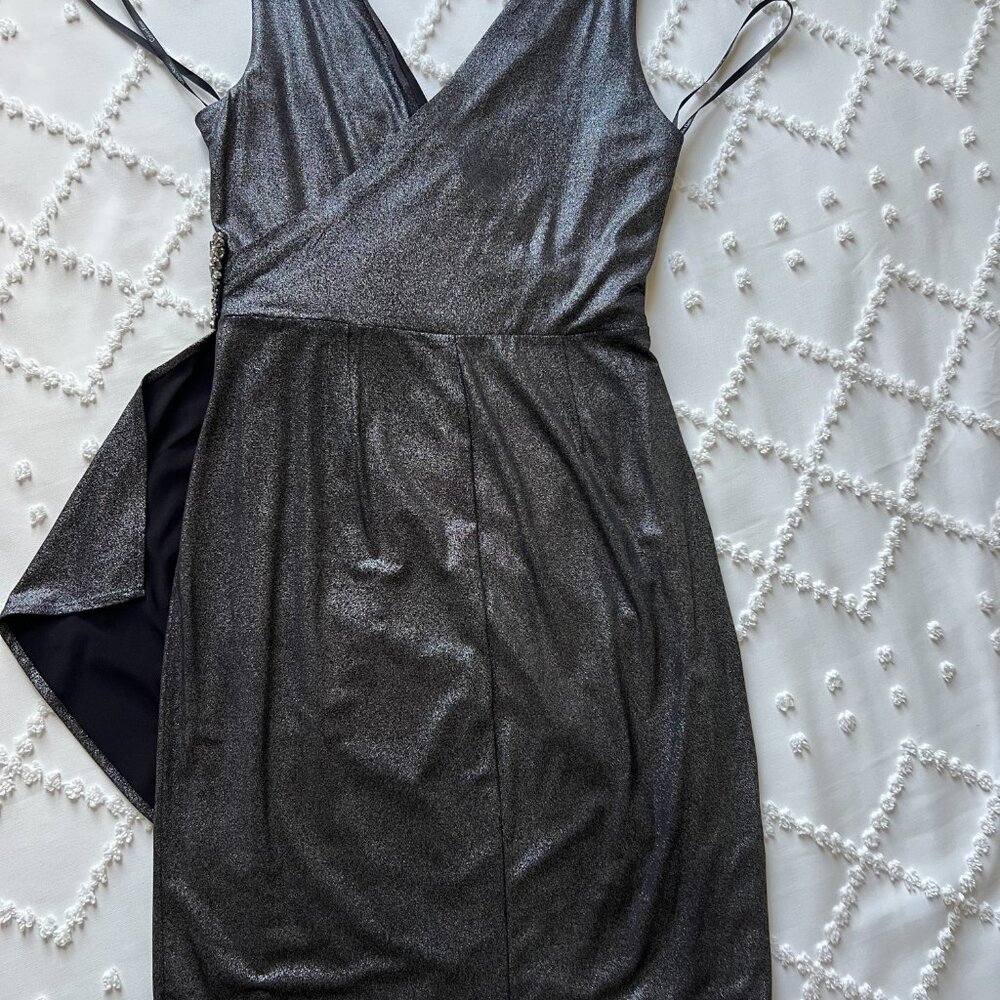 Calvin Klein Cocktail dress silver & black with embellishment Size 8 - Picture 6 of 16
